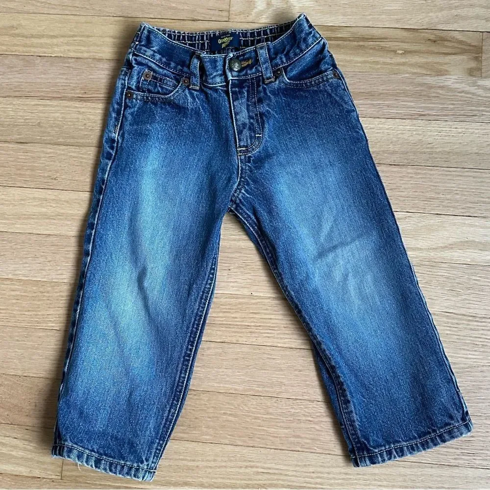 OshKosh B’gosh classic straight leg jeans pants for boys size 3T 3‎ T